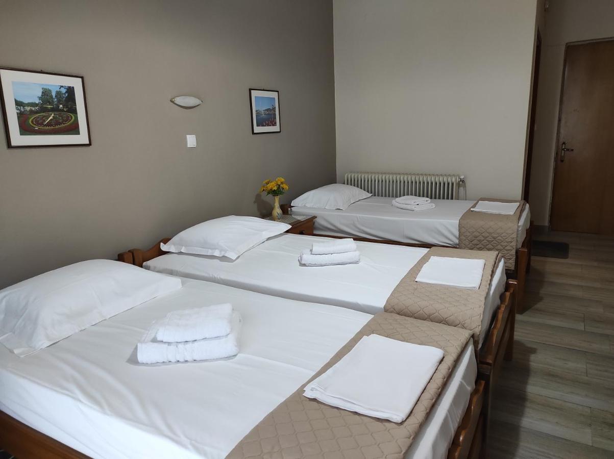 Ενοικιαζόμενα Δωμάτια Ενιπεύς- Rooms Enipeas Литохоро Экстерьер фото