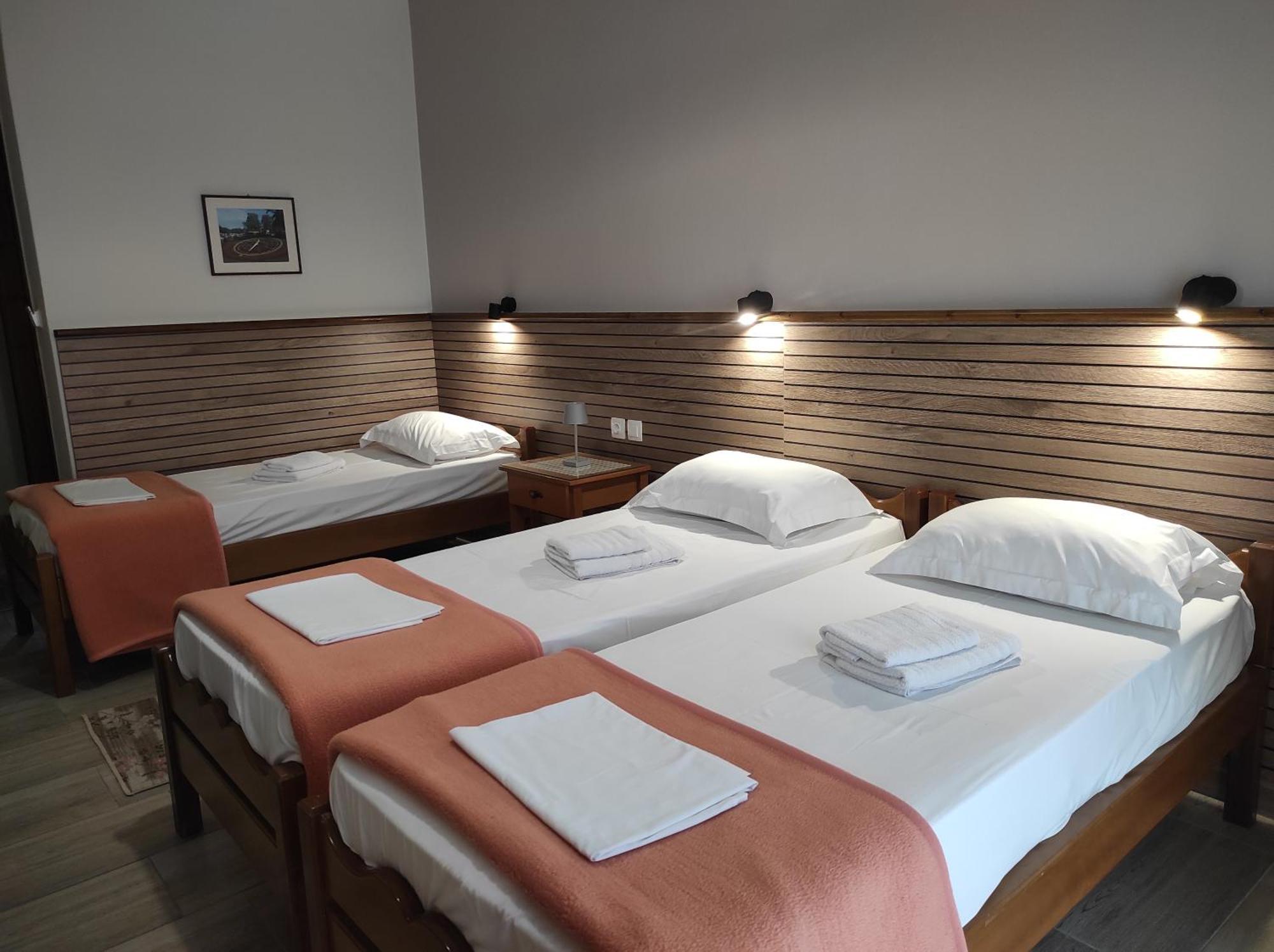 Ενοικιαζόμενα Δωμάτια Ενιπεύς- Rooms Enipeas Литохоро Экстерьер фото